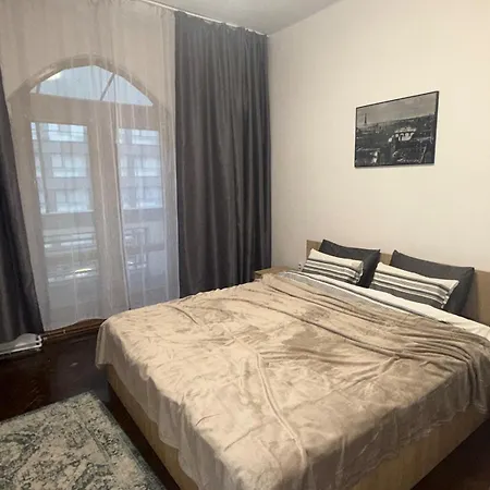 Apartment Calea Victoriei Bucureşti